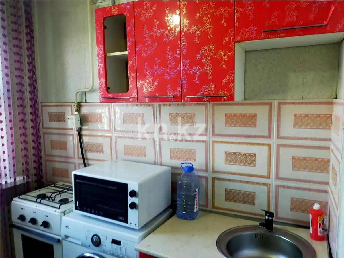 Продажа 1-комнатной квартиры, 30 м², 2 квартал, дом  24 в Караганде - фото 2