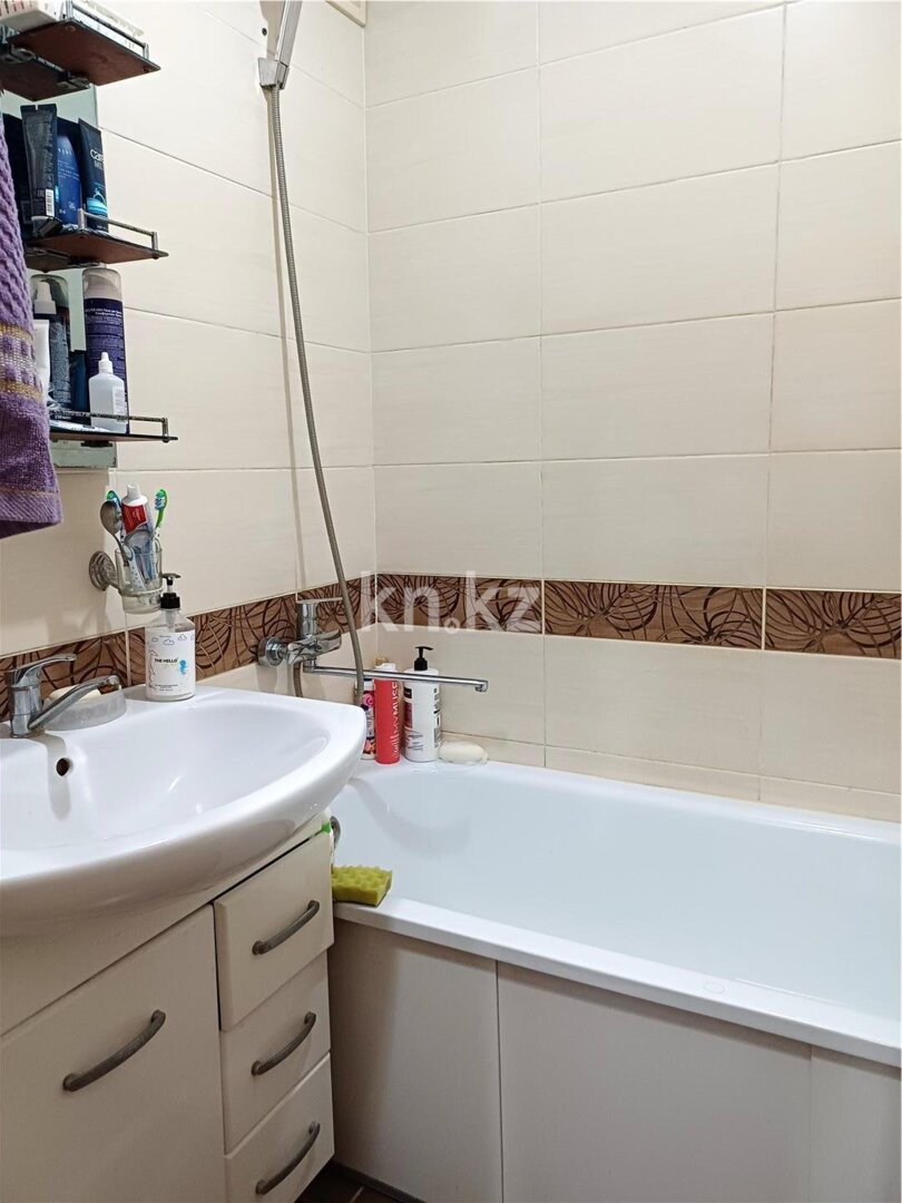 Продажа 3-комнатной квартиры, 64 м² в Караганде - фото 9
