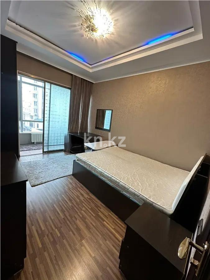 Продажа 4-комнатной квартиры, 157 м², бул. Бухар Жырау, дом  27/5 в Алматы - фото 2