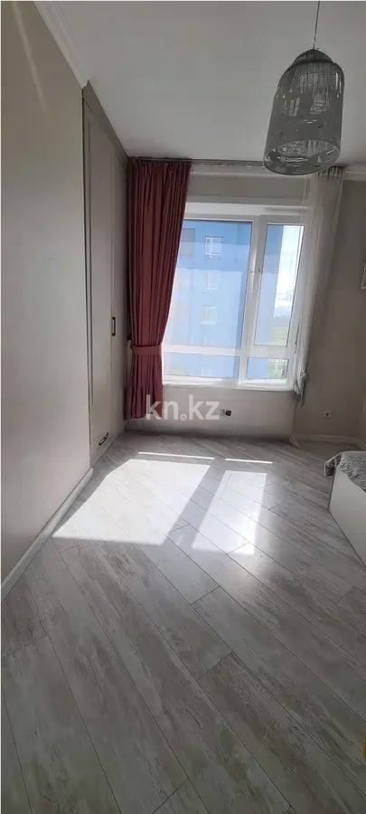 Продажа 3-комнатной квартиры, 63 м², ул. Орынбор, дом  12 в Астане - фото 4