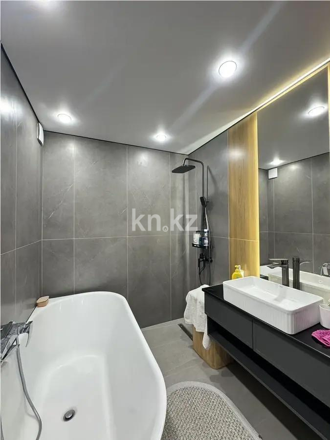 Продажа 2-комнатной квартиры, 55 м² в Алматы - фото 3