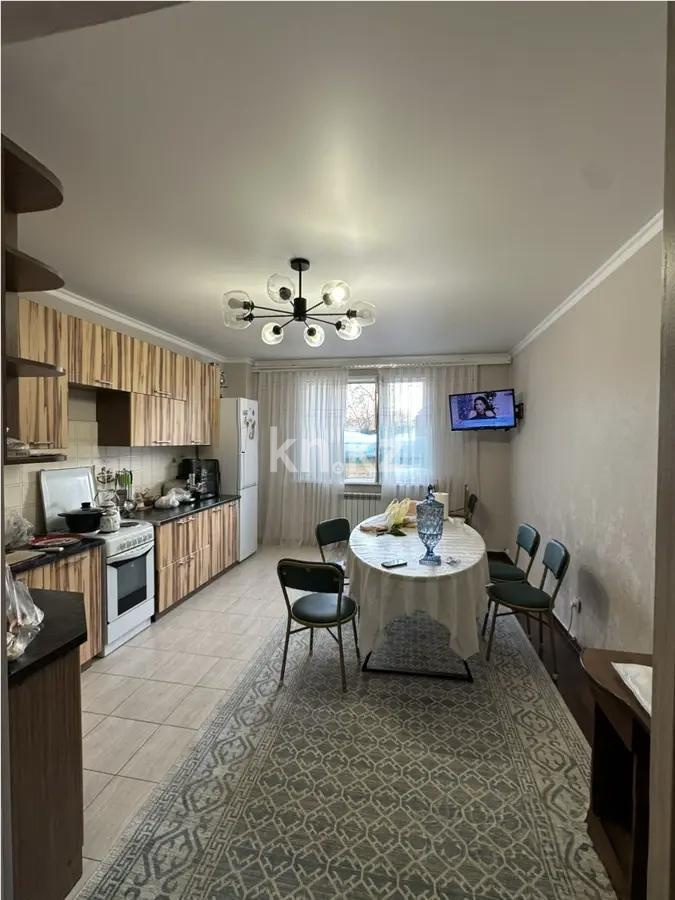 Продажа 2-комнатной квартиры, 78 м², мкр-н Аксай-3б, дом  30а в Алматы - фото 4