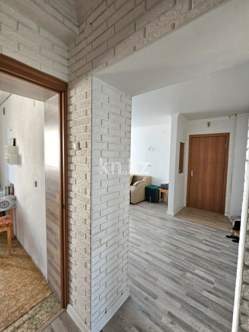 Продажа 2-комнатной квартиры, 46.4 м², ул. Локомотивная, дом  157 в Караганде - фото 8