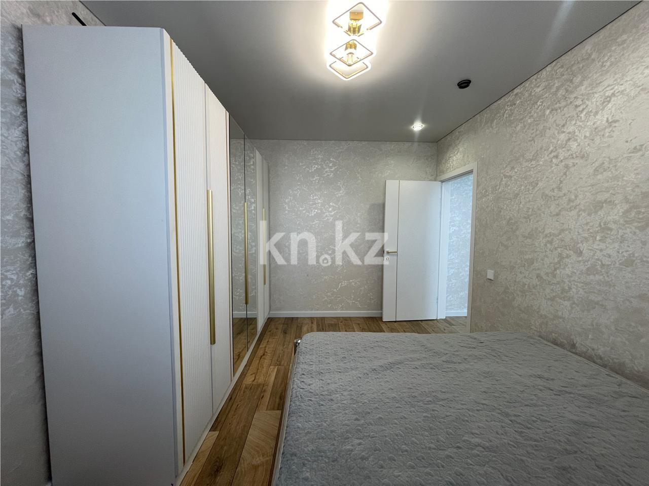 Продажа 2-комнатной квартиры, 63 м², ул. Муканова в Караганде - фото 7