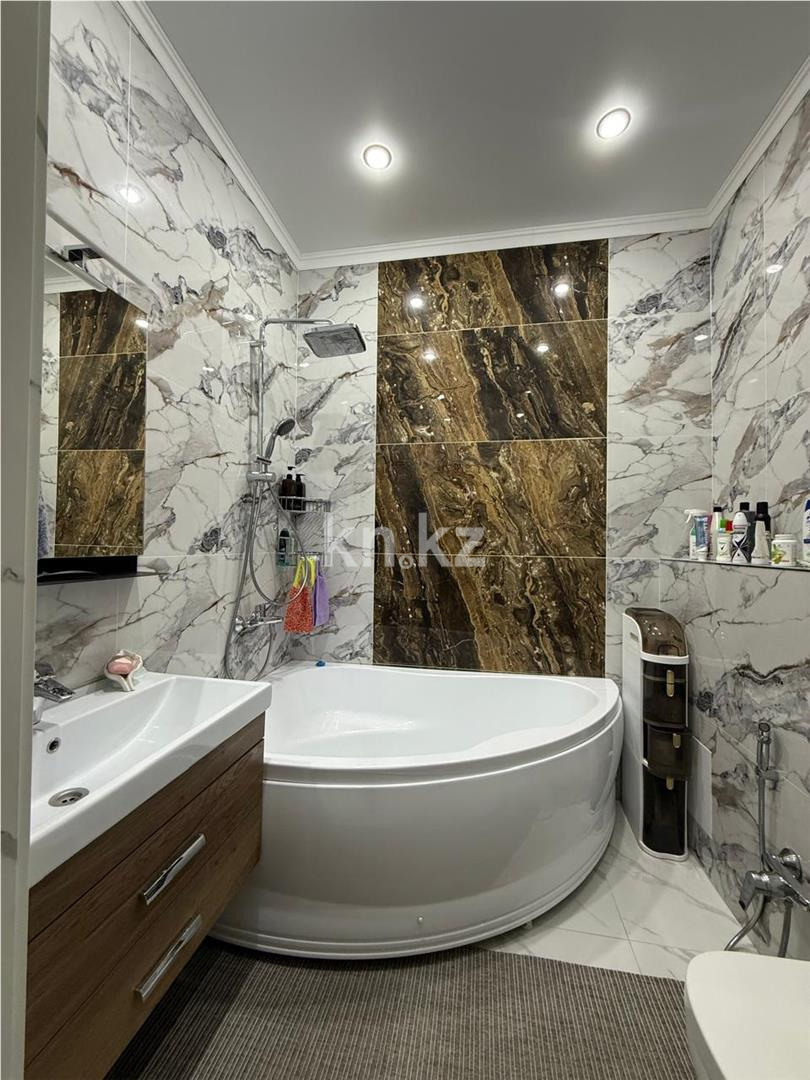 Продажа 4-комнатной квартиры, 118 м² в Караганде - фото 12