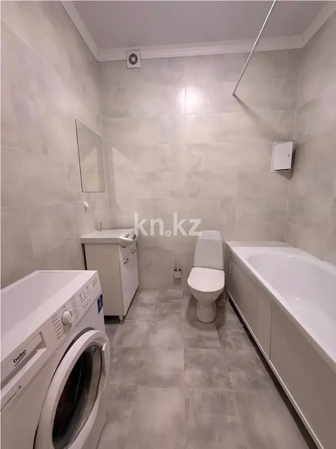 Продажа 1-комнатной квартиры, 40 м², ул. Е-489, дом  4 в Астане - фото 3