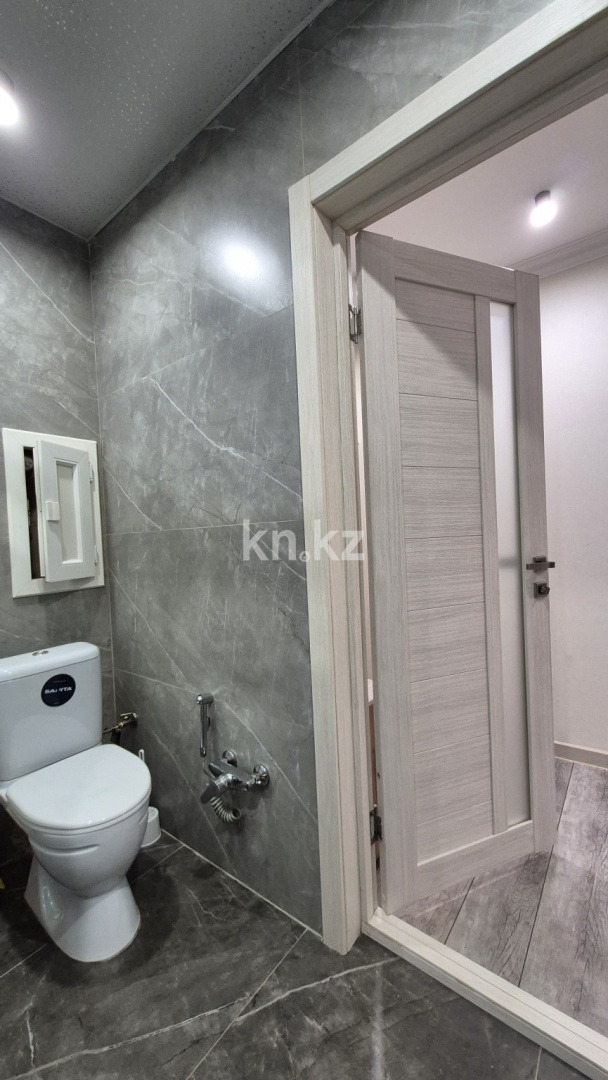 Продажа 2-комнатной квартиры, 43 м², пр. Азаттык, дом  67 в Атырау - фото 12