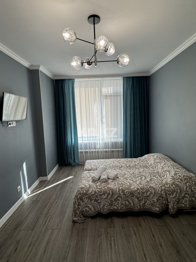 Аренда 1-комнатной квартиры посуточно, 40 м² в Астане