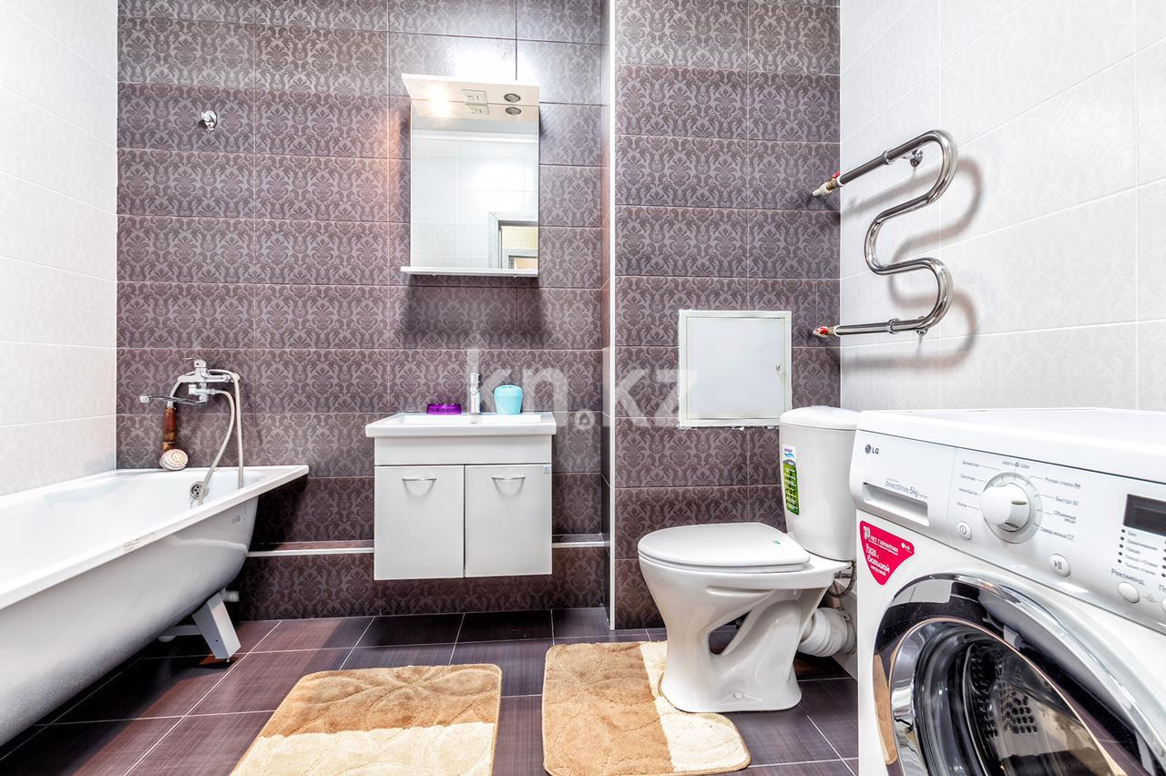 Аренда 1-комнатной квартиры посуточно, 50 м², пр. Кабанбай батыра, дом  29 - ул. Достык в Астане - фото 11