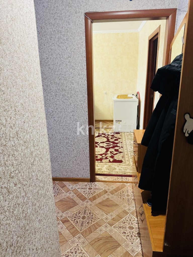 Продажа 2-комнатной квартиры, 44.7 м², мкр-н 15, дом  9 в Караганде - фото 8