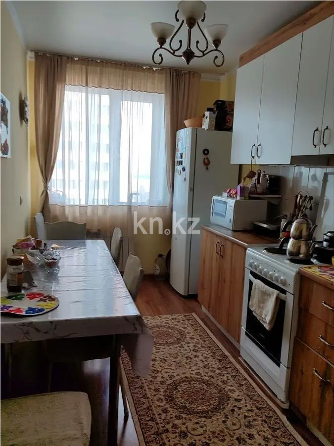 Продажа 3-комнатной квартиры, 82 м², ул. Валиханова, дом  23/1 в Астане - фото 4