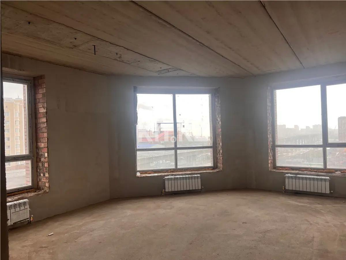 Продажа 3-комнатной квартиры, 106.8 м², ул. Ахмедьярова, дом  3 в Астане