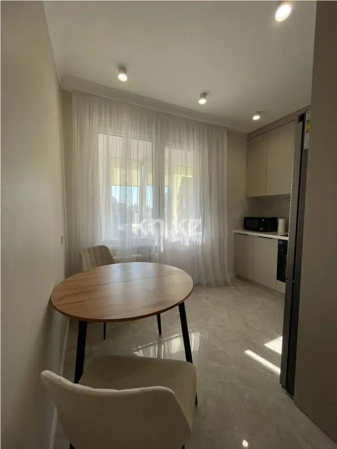 Продажа 1-комнатной квартиры, 35 м², ул. Хусейна бен Талала, дом  39 в Астане - фото 2