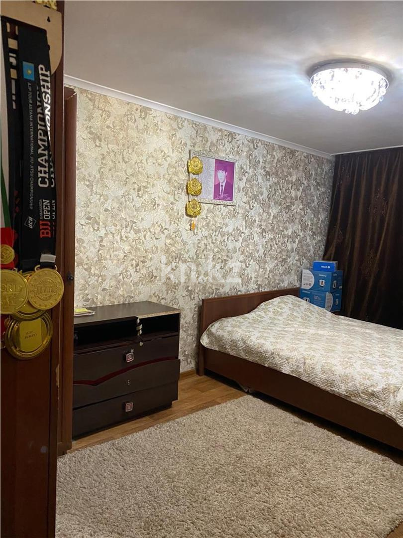 Продажа 3-комнатной квартиры, 63 м², ул. Муканова, дом  26 в Караганде - фото 2