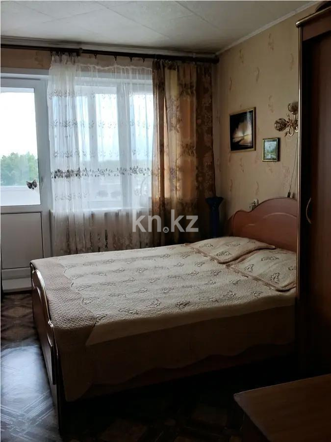 Продажа 3-комнатной квартиры, 70 м², мкр-н 18, дом  4 в Караганде - фото 2