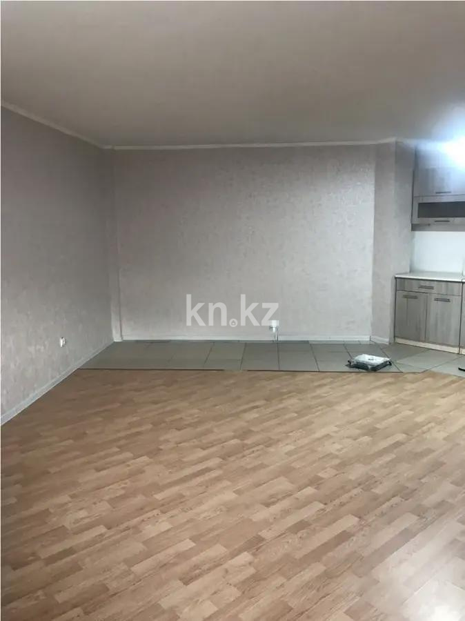 Продажа 1-комнатной квартиры, 42 м², ул. Иманова, дом  44 в Астане - фото 2