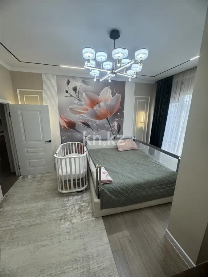 Продажа 4-комнатной квартиры, 167 м², мкр-н Самал-3, дом  25 в Алматы - фото 4