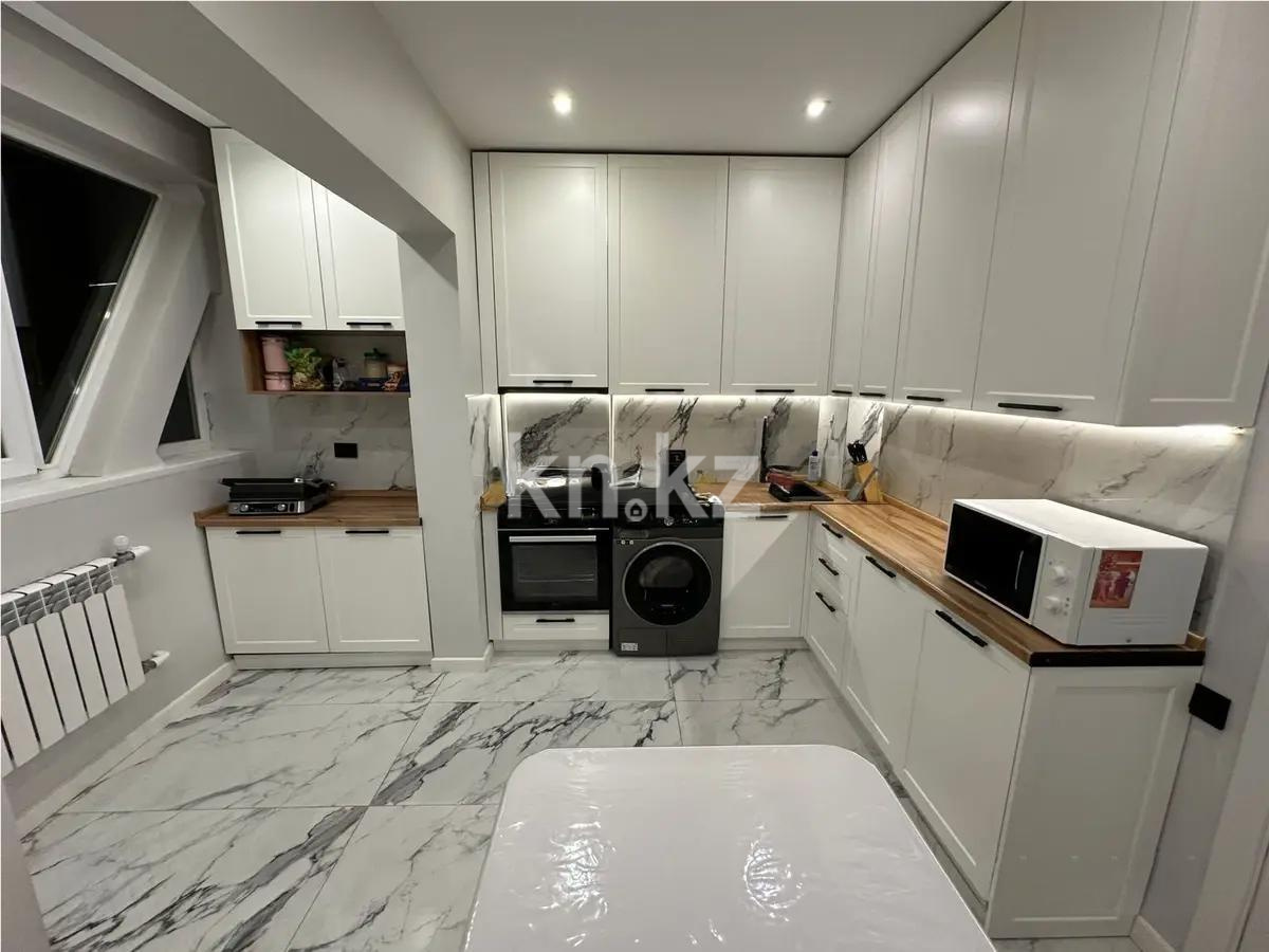 Продажа 4-комнатной квартиры, 100 м², ул. Жарокова, дом  269 в Алматы - фото 2