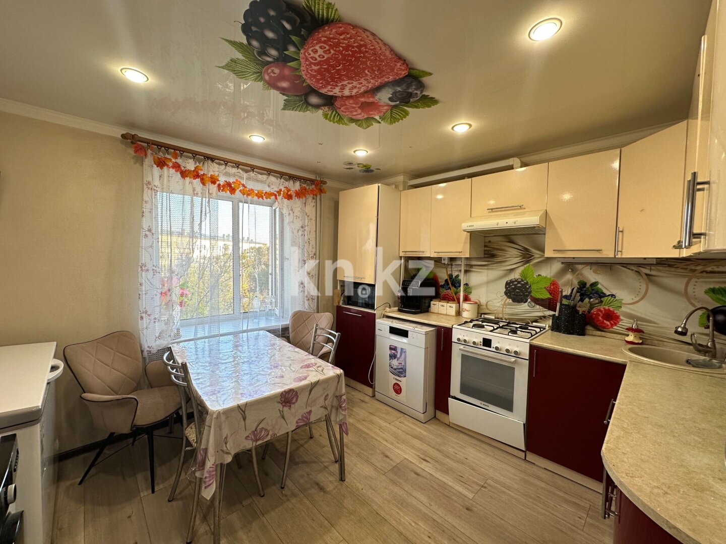 Продажа 4-комнатной квартиры, 86.9 м² в Караганде - фото 17