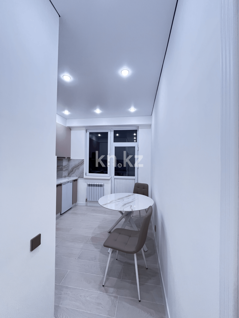 Аренда 1-комнатной квартиры посуточно, 35 м² в Алматы - фото 14