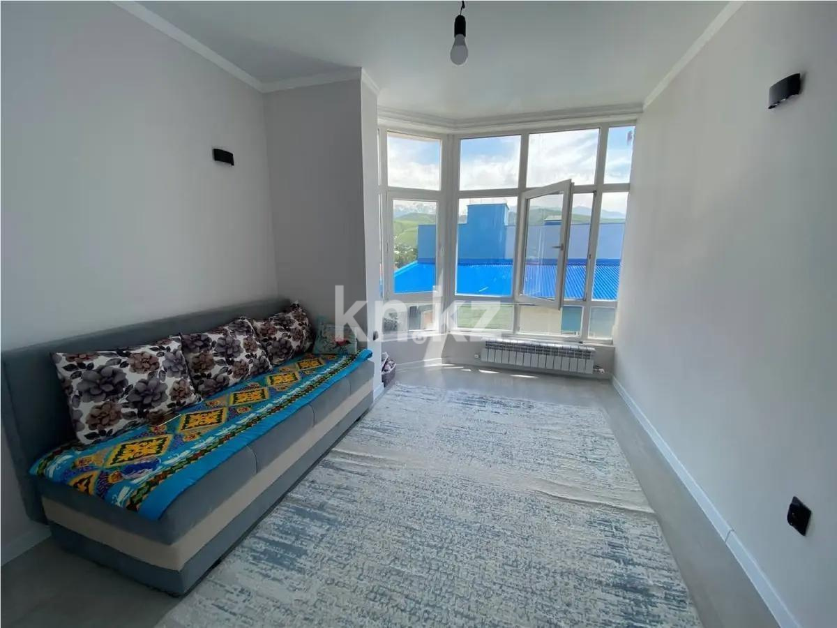 Продажа 2-комнатной квартиры, 49 м², мкр-н Думан-2, дом  12 в Алматы