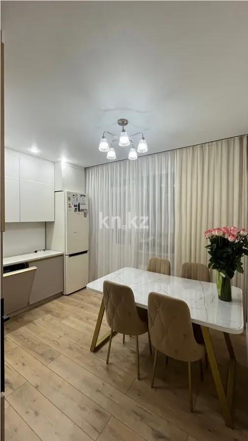Продажа 2-комнатной квартиры, 72 м², ул. Мухамедханова, дом  45/1 в Астане - фото 3