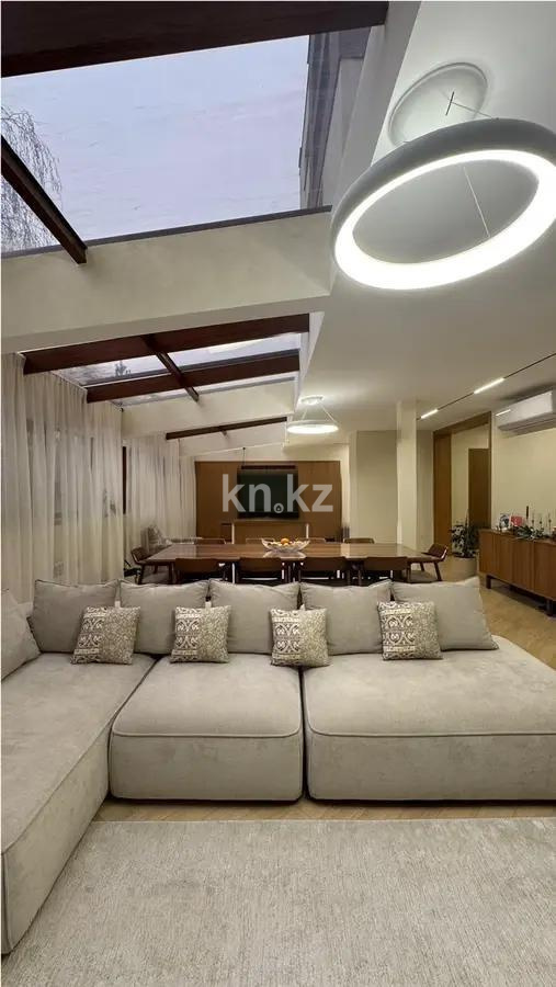 Продажа 5-комнатной квартиры, 228 м² в Алматы
