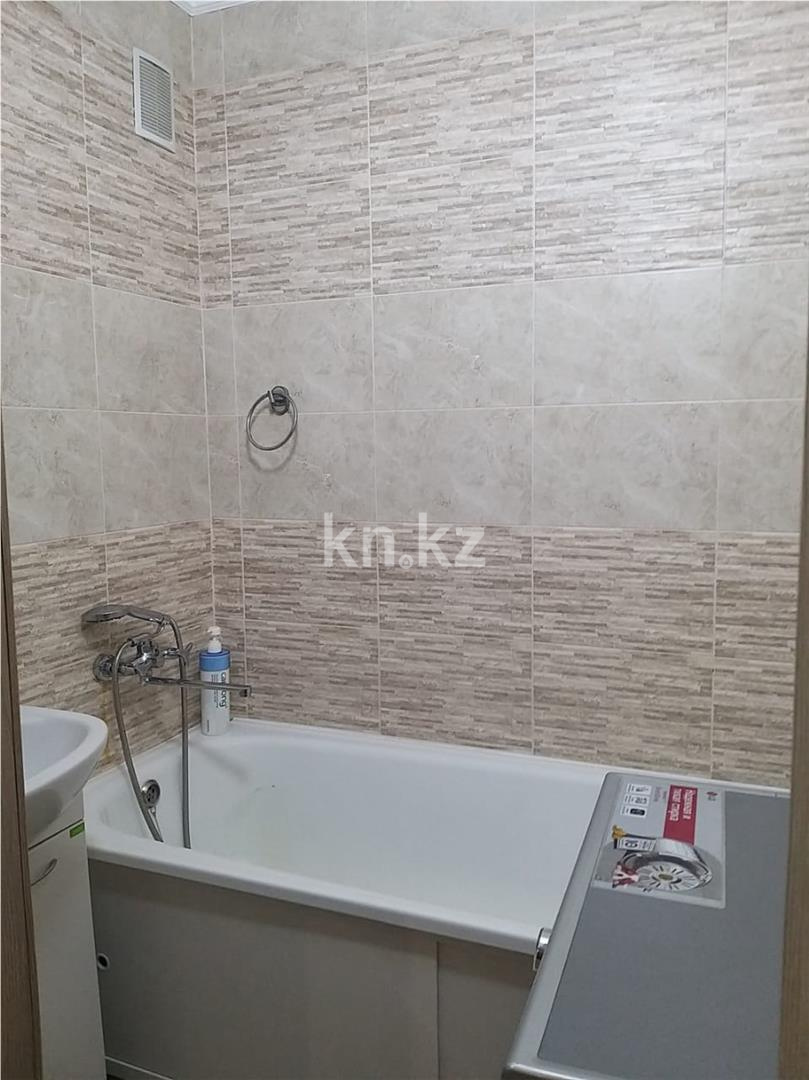 Продажа 2-комнатной квартиры, 47 м², мкр-н Мамраева (Восток-5) в Караганде - фото 11