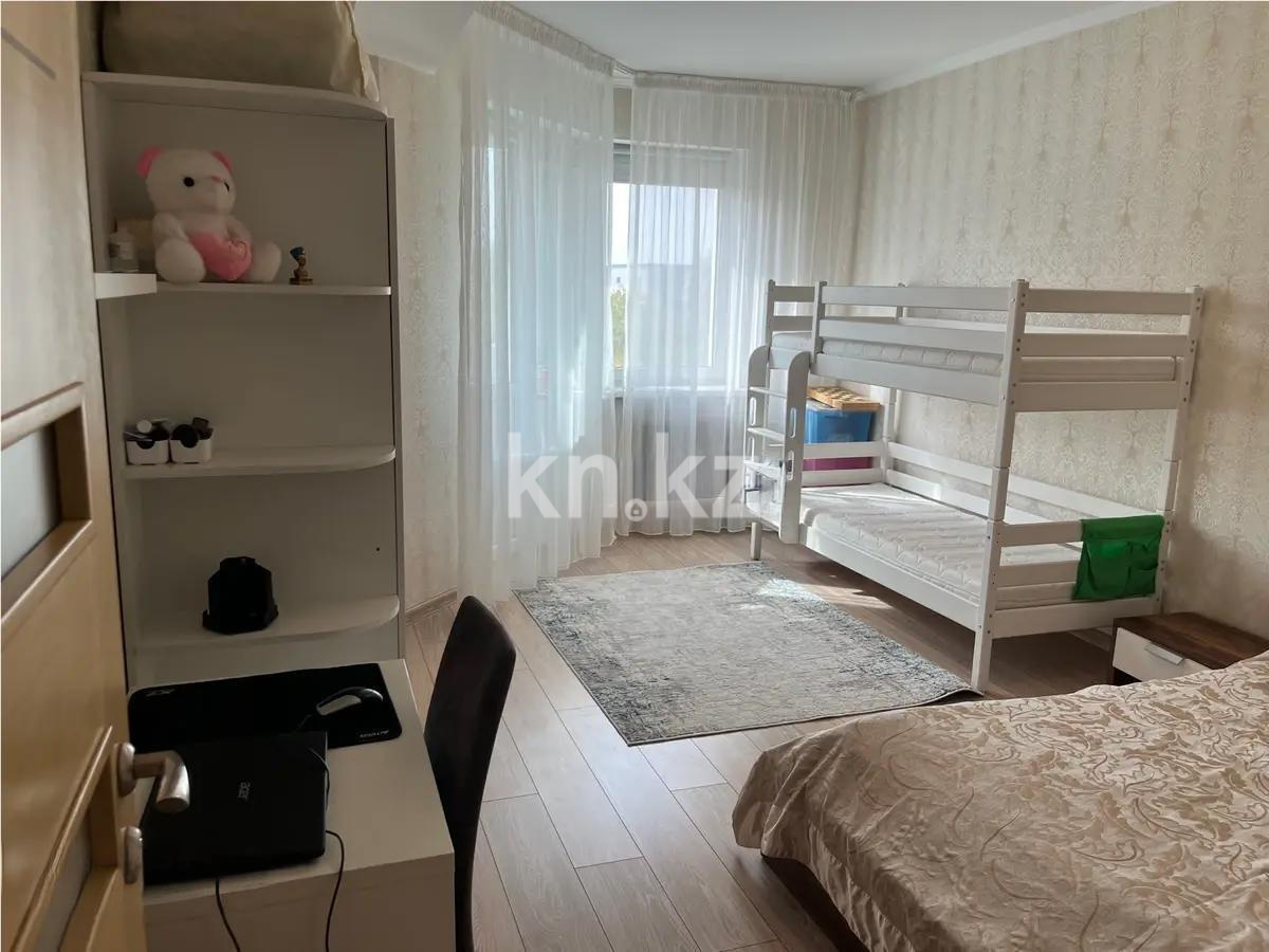 Продажа 3-комнатной квартиры, 82 м², мкр-н Думан-2, дом  17 в Алматы - фото 2