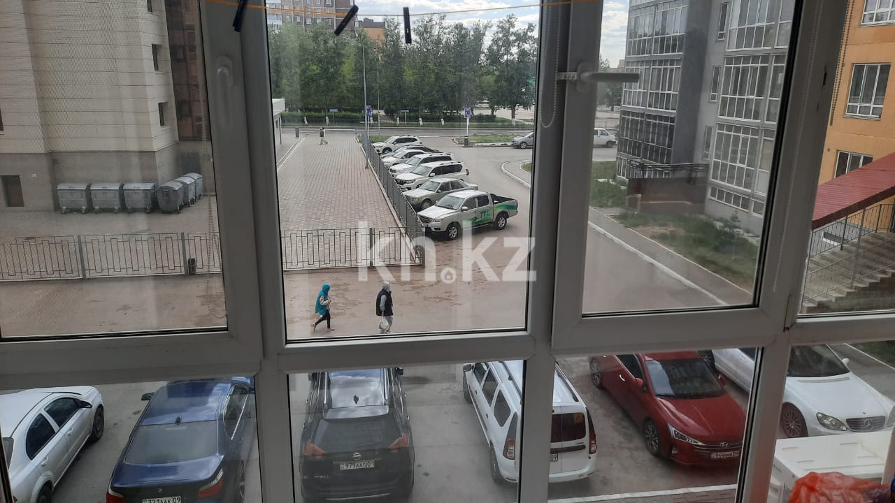 Продажа 3-комнатной квартиры, 83 м², пр. Строителей, дом  33/1 в Караганде - фото 14