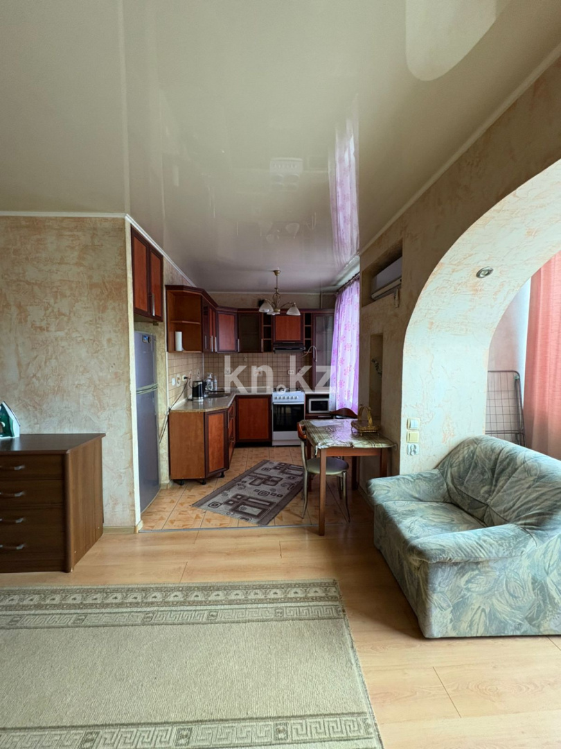 Аренда 1-комнатной квартиры, 35 м² в Астане