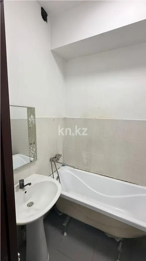 Продажа 1-комнатной квартиры, 51 м², мкр. Айнабулак-2, дом  32/2 в Алматы - фото 3