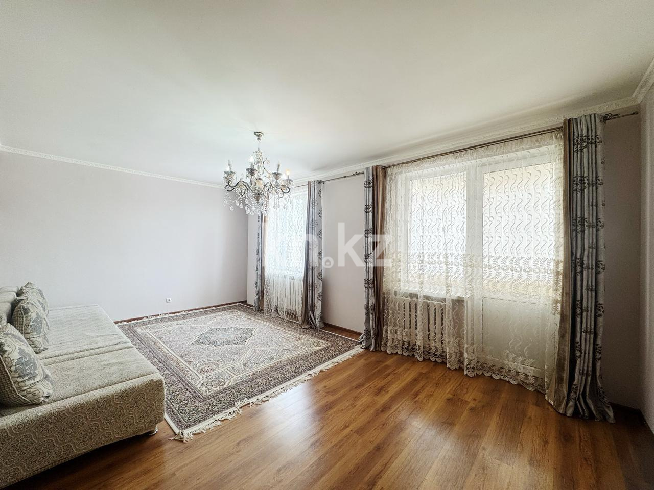 Продажа 3-комнатной квартиры, 98 м², ул. Сауран в Астане
