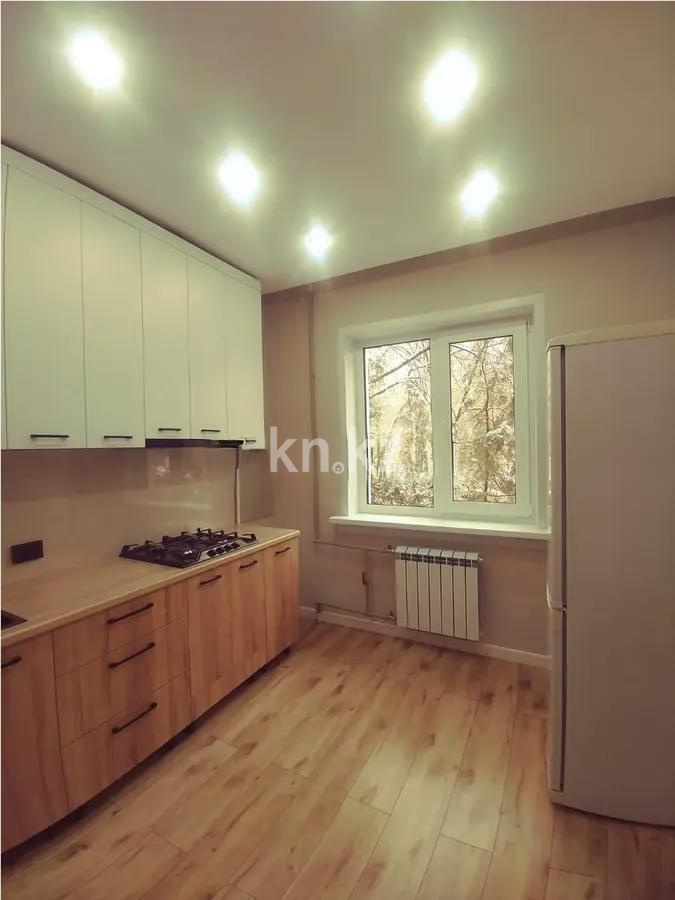 Продажа 1-комнатной квартиры, 40 м², мкр-н Аксай-2, дом  39 в Алматы - фото 2