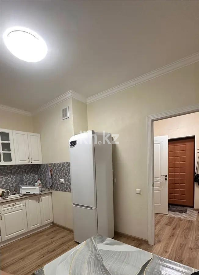 Продажа 1-комнатной квартиры, 42 м², пр. Улы Дала, дом  65/1 в Астане - фото 2