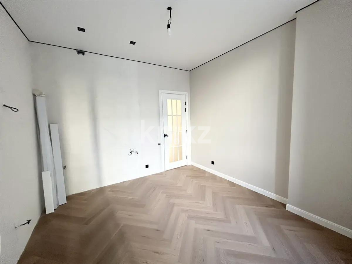 Продажа 4-комнатной квартиры, 105 м², ул. Е-36, дом  4 в Астане - фото 3