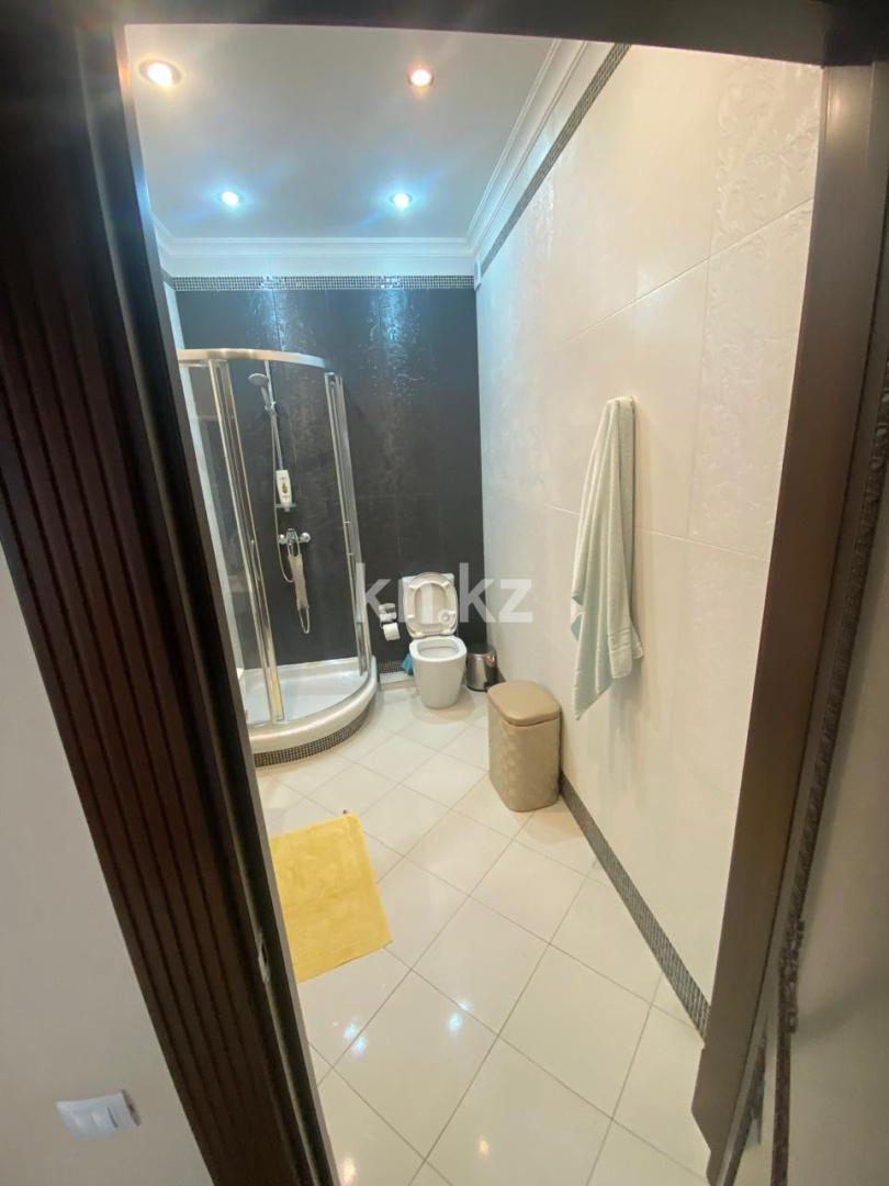 Аренда 10-комнатного дома, 600 м² в Астане - фото 24