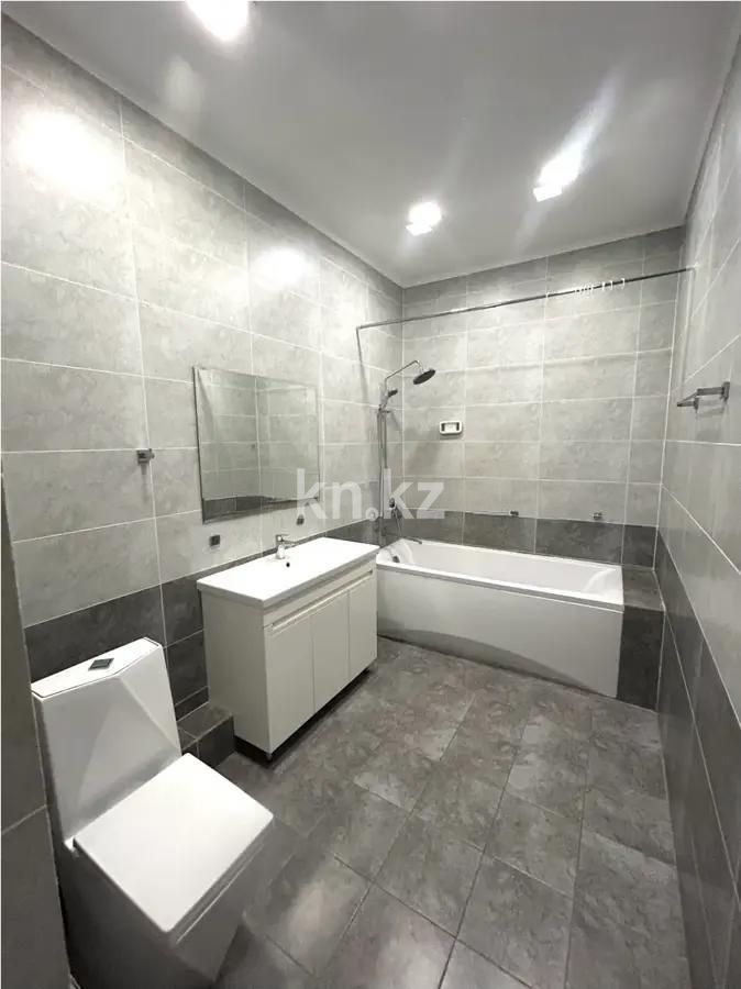 Продажа 4-комнатной квартиры, 110.8 м² в Алматы - фото 6