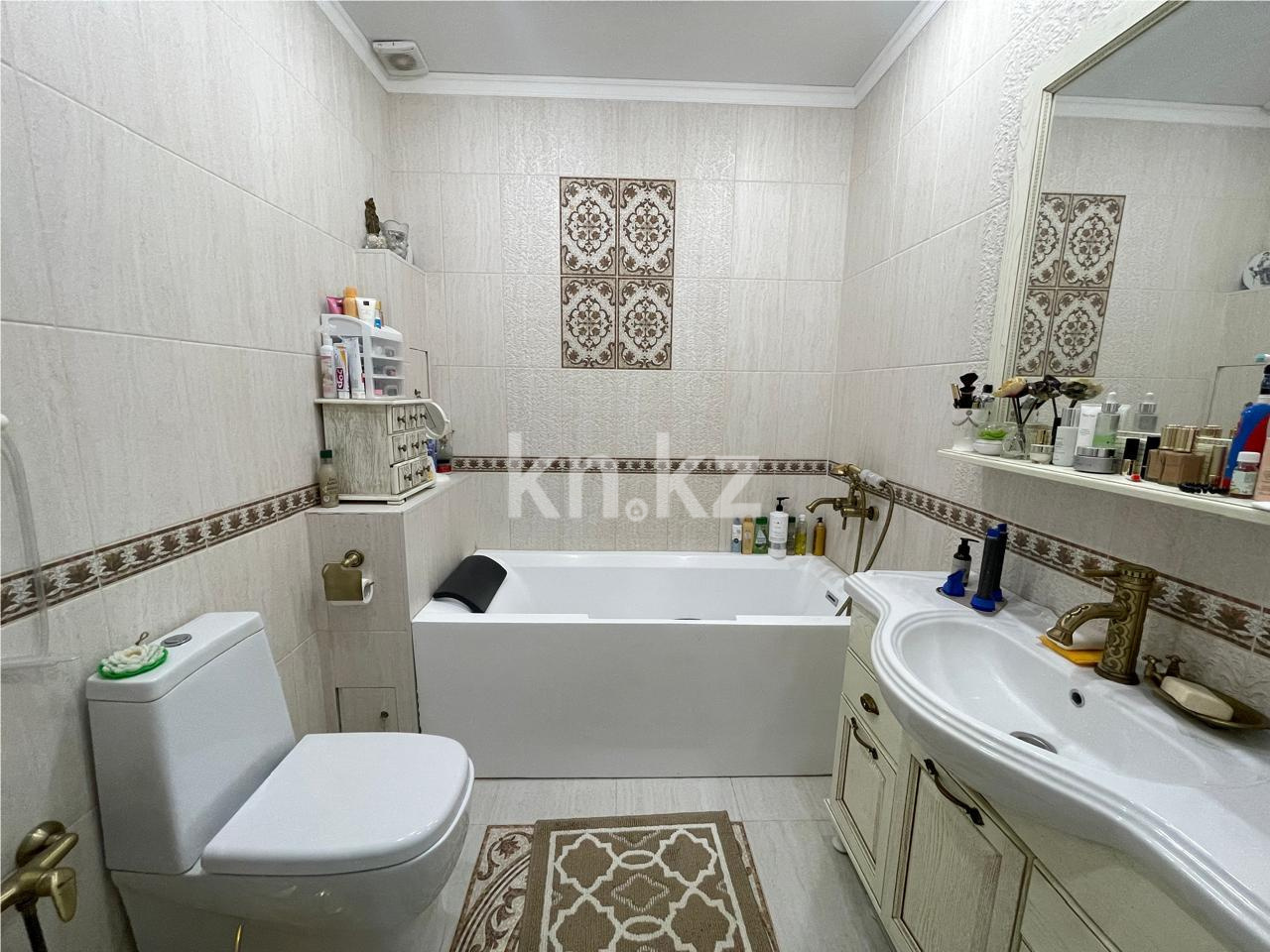 Продажа 3-комнатной квартиры, 119 м² в Караганде - фото 18