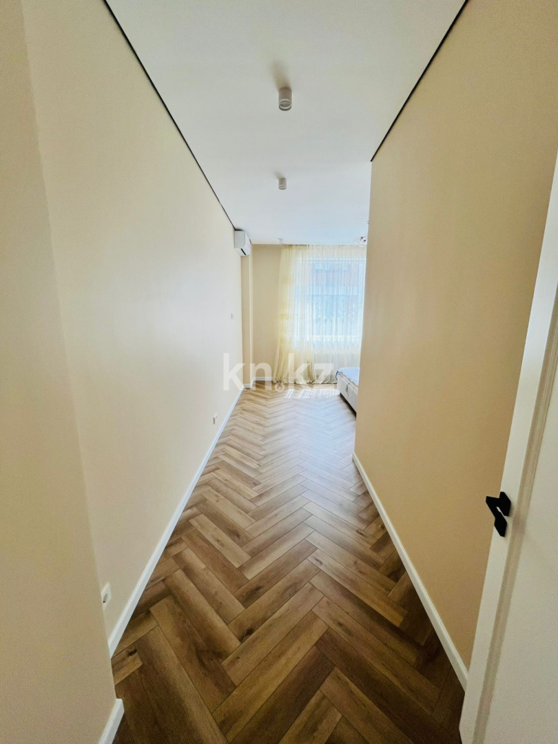 Продажа 3-комнатной квартиры, 104.6 м², ул. Бокейхана, дом  16/3 в Астане - фото 12