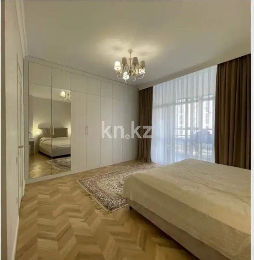 Продажа 4-комнатной квартиры, 171.2 м², ул. Бокейхана, дом  16/2 в Астане - фото 2