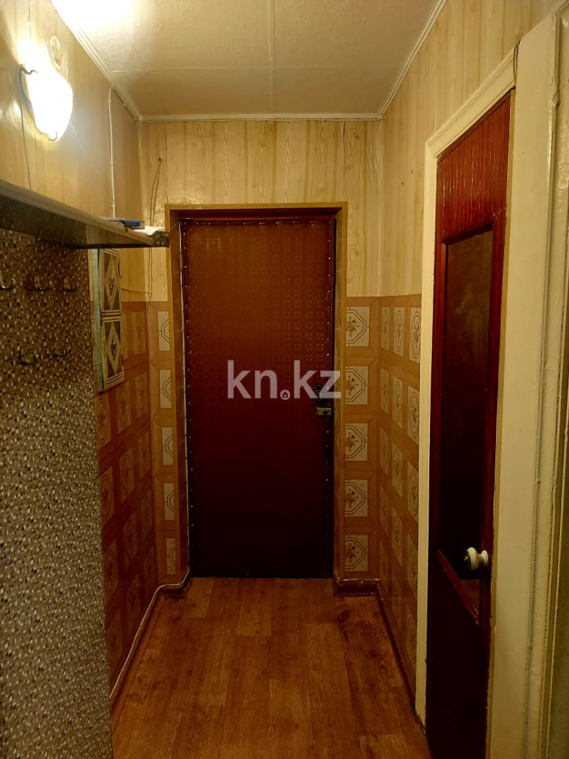 Продажа 2-комнатной квартиры, 41.5 м², 12 мкр. в Караганде - фото 5
