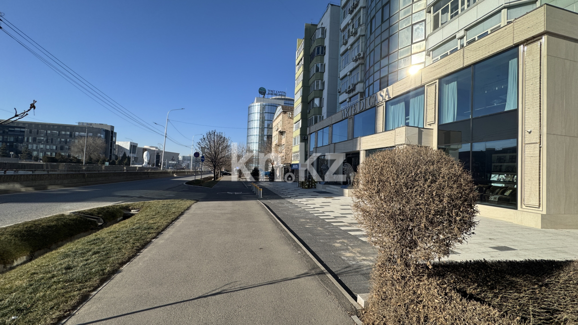 Продажа 3-комнатной квартиры, 133 м², мкр. Самал-2 в Алматы - фото 17