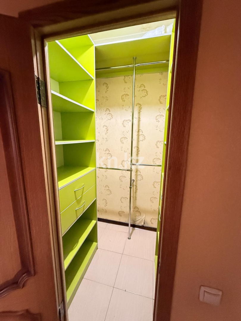 Продажа 4-комнатной квартиры, 98 м² в Караганде - фото 20