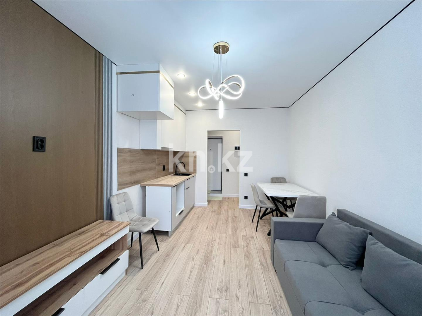 Продажа 2-комнатной квартиры, 38 м² в Астане