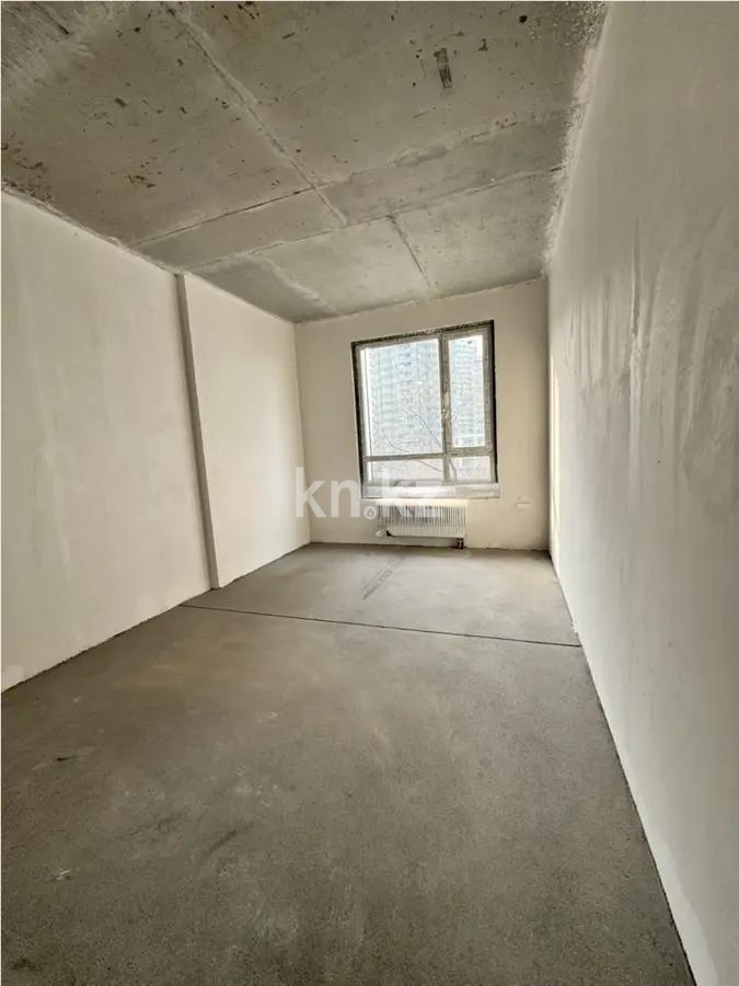 Продажа 1-комнатной квартиры, 38 м², ул. Толе би, дом  290/1 в Алматы