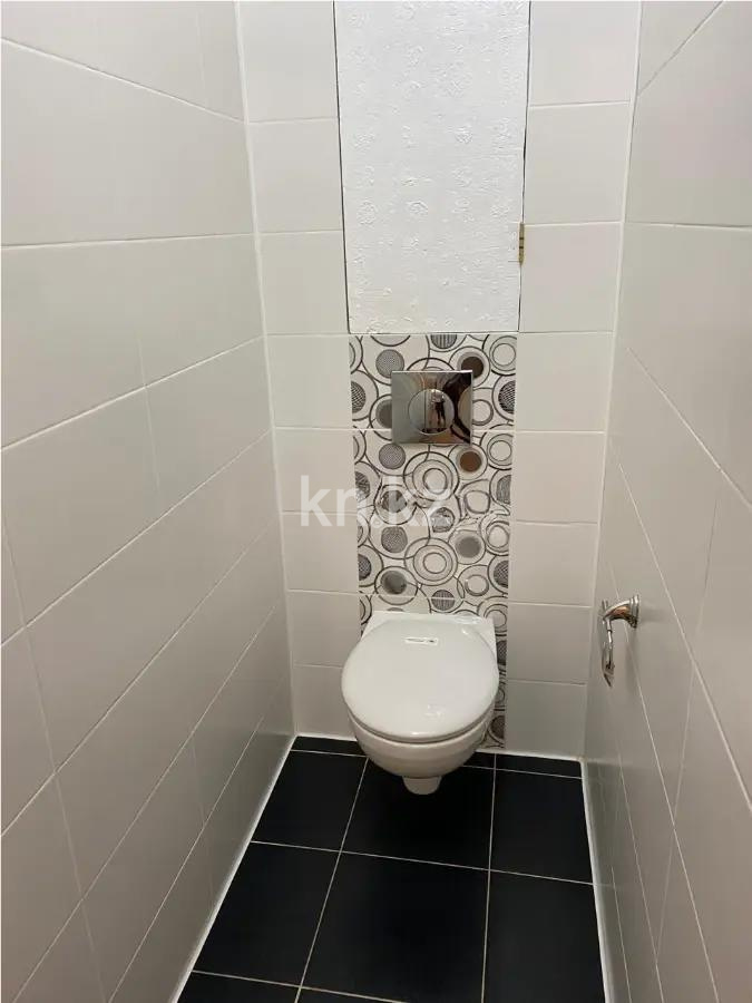 Продажа 3-комнатной квартиры, 86 м², ул. Лободы, дом  22 в Караганде - фото 5