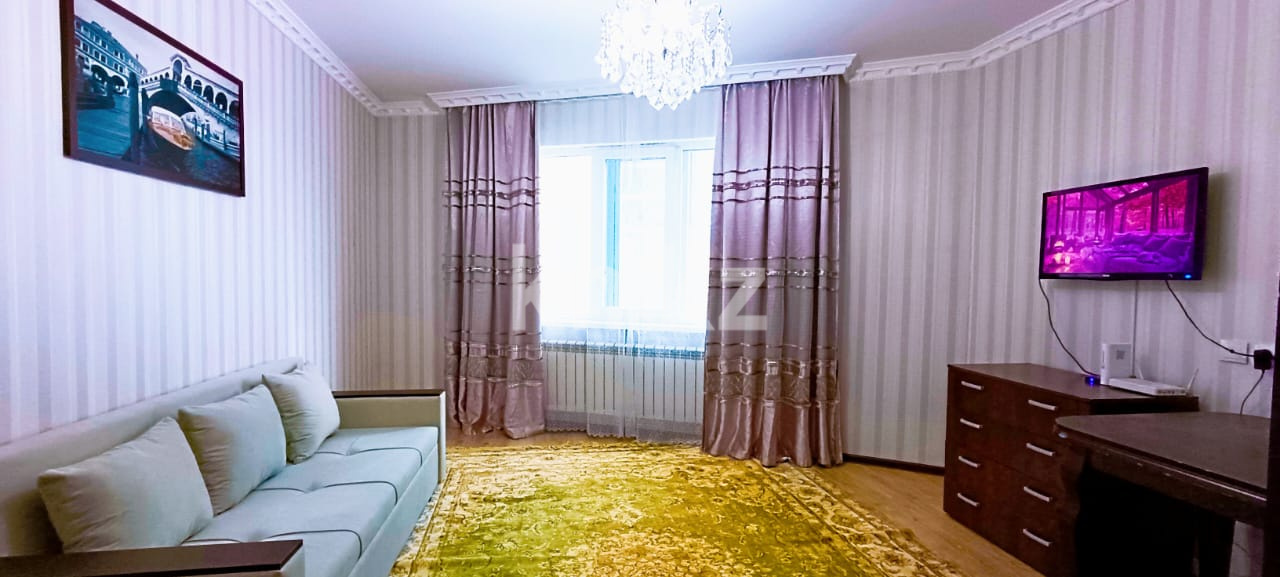 Аренда 2-комнатной квартиры посуточно, 60 м², ул. Сарайшык, дом  5е - пр. Кабанбай батыра в Астане - фото 4