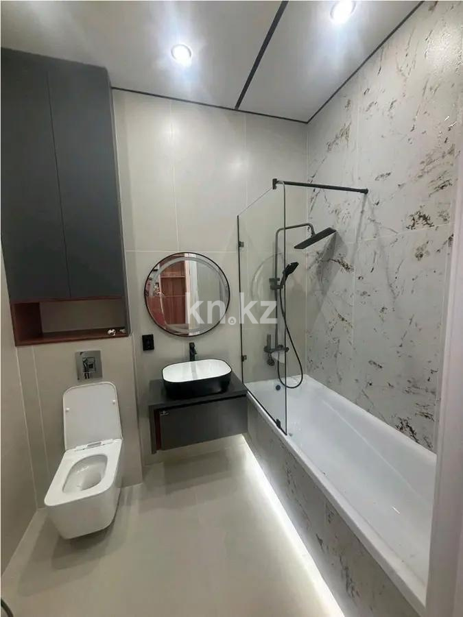 Продажа 2-комнатной квартиры, 72 м², ул. Молдагалиева, дом  3 в Астане - фото 4