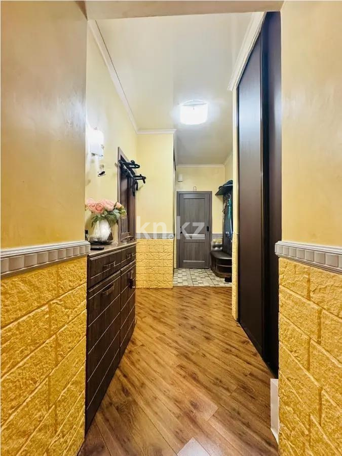 Продажа 3-комнатной квартиры, 79 м² в Караганде - фото 6